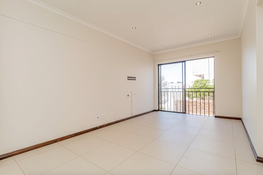 2 Bedroom Property for Sale in Beachfront Western Cape